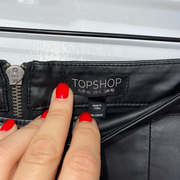 Topshop faux leather skirt - Picture 7 of 7